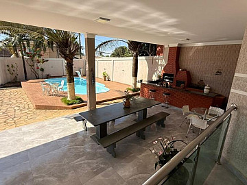 Vendo excelente casa na Rua 03 - Vicente Pires