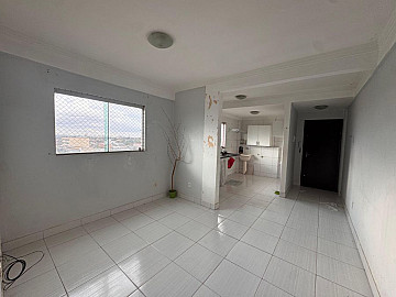 Vende-se apartamento na Rua 12
